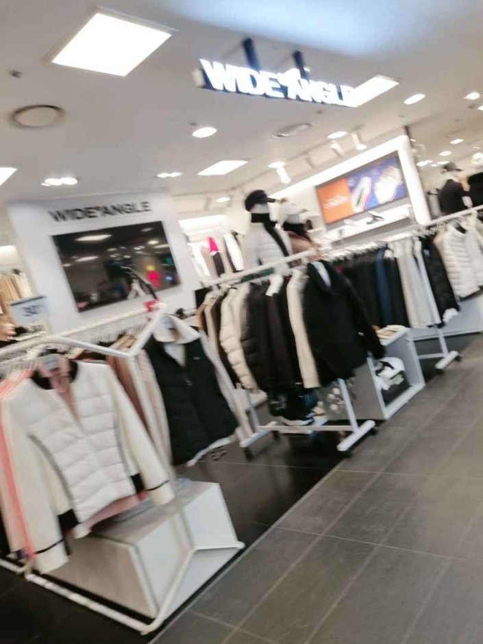 Wide Angle – Newcore Pyeongchon Branch [Tax Refund Shop] (와이드앵글 뉴코아 평촌)