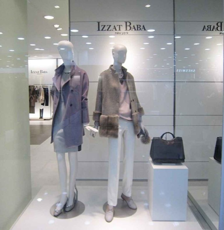 Izzat Baba [Tax Refund Shop] (아이잗바바)