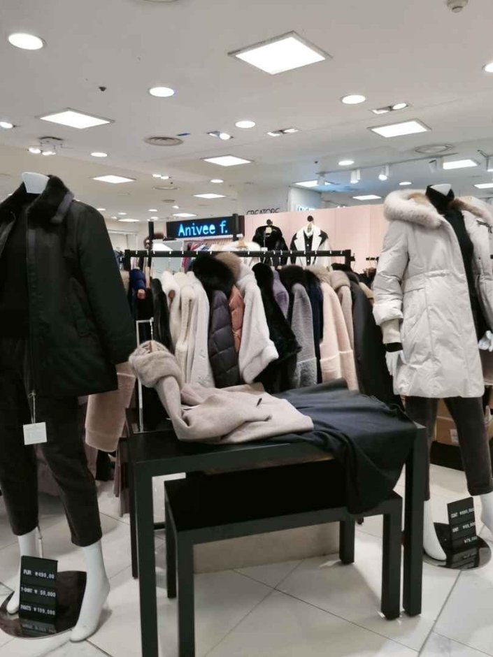 Anivee f. – Newcore Pyeongchon Branch [Tax Refund Shop] (아니베에프 뉴코아 평촌)