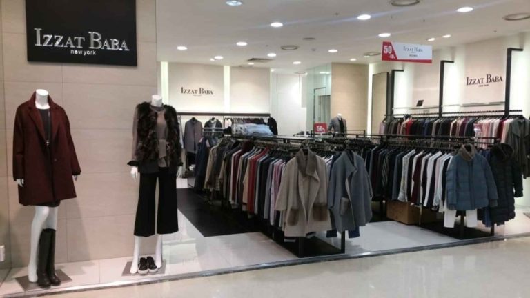 Izzat Baba – MODA Outlet Cheonan Asan Branch [Tax Refund Shop] (아이잗바바 모다아울렛 천안아산)