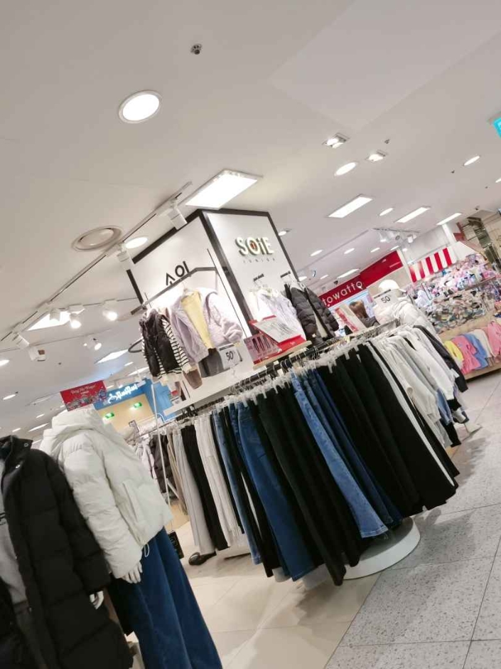 SOiE – Newcore Pyeongchon Branch [Tax Refund Shop] (소이 뉴코아 평촌)