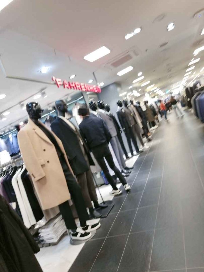 SIEG FAHRENHEIT  – Newcore Pyeongchon Branch [Tax Refund Shop] (지이크 파렌하이트 뉴코아 평촌)