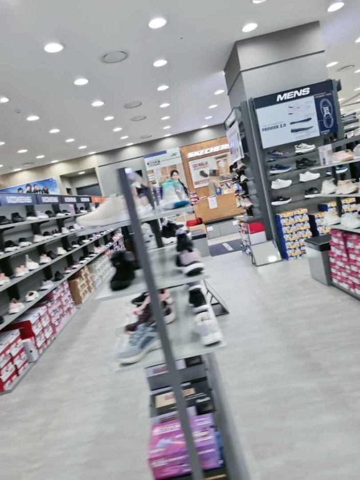 Skechers – MODA Outlet Guri Namyangju Branch [Tax Refund Shop] (스케쳐스모다아울렛구리남양주)