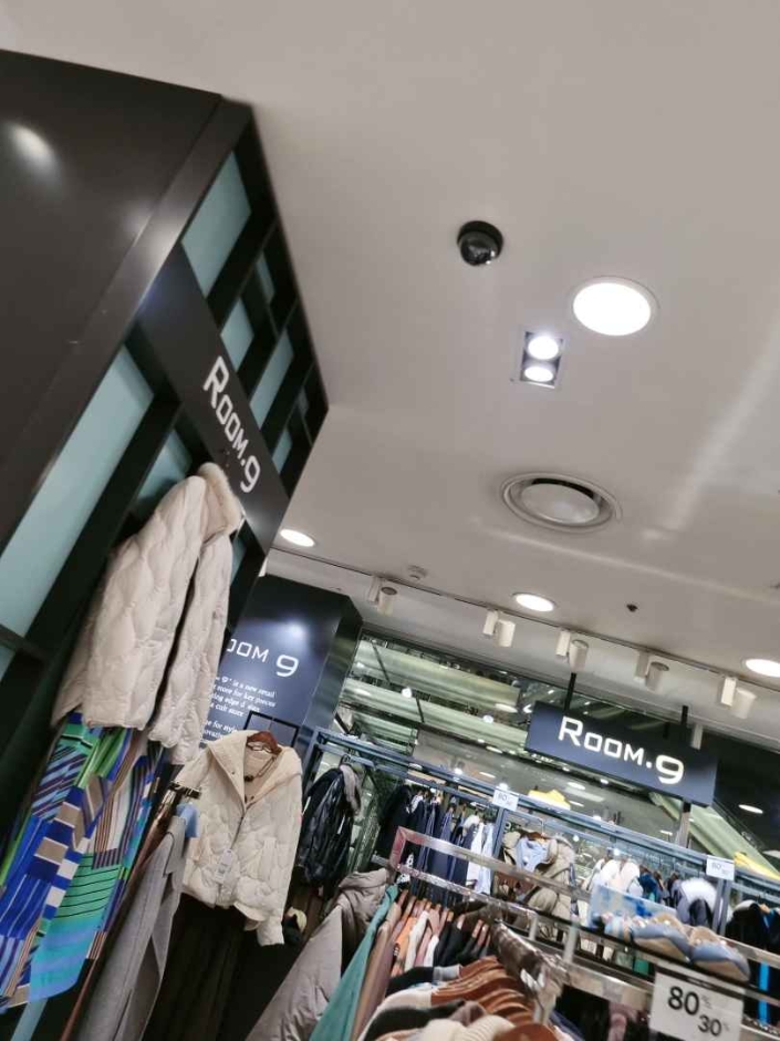 Room9 – Newcore Pyeongchon Branch [Tax Refund Shop] (룸나인 뉴코아 평촌)