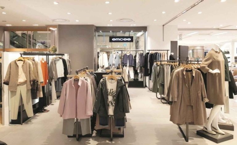 MC [Tax Refund Shop] (엠씨)