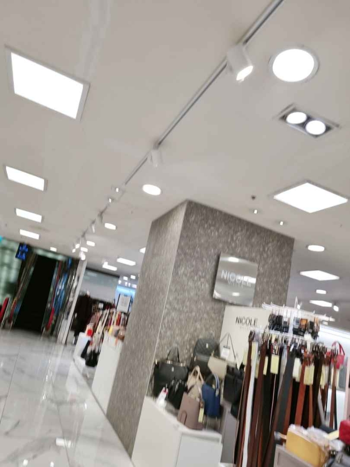 Nicole Miller – Newcore Pyeongchon Branch [Tax Refund Shop] (니꼴밀러 뉴코아 평촌)