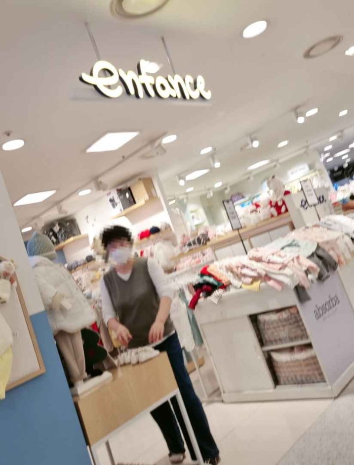 Enfance – Newcore Pyeongchon Branch [Tax Refund Shop] (앙팡스 뉴코아 평촌)