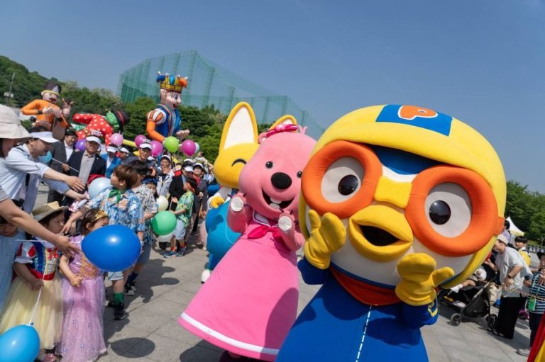 Gangbuk-gu Children’s Day Festival (강북구 어린이날 대축제)