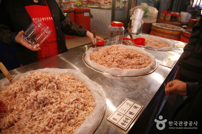 Gwangcheon Cave Salted Shrimp Market (광천 토굴새우젓시장)
