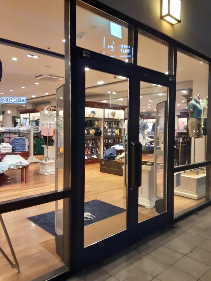 Ralph Lauren – Shinsegae Paju Branch [Tax Refund Shop] (랄프로렌 첼시파주지점)