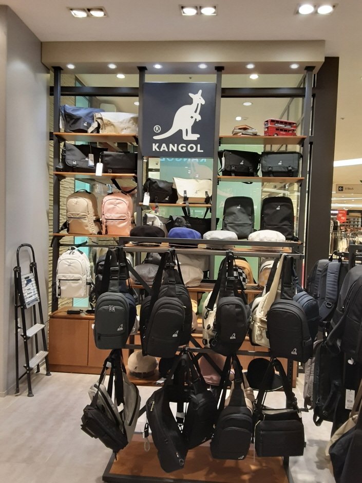 Kangol – Lotte Paju Branch [Tax Refund Shop] (캉골 롯데파주)