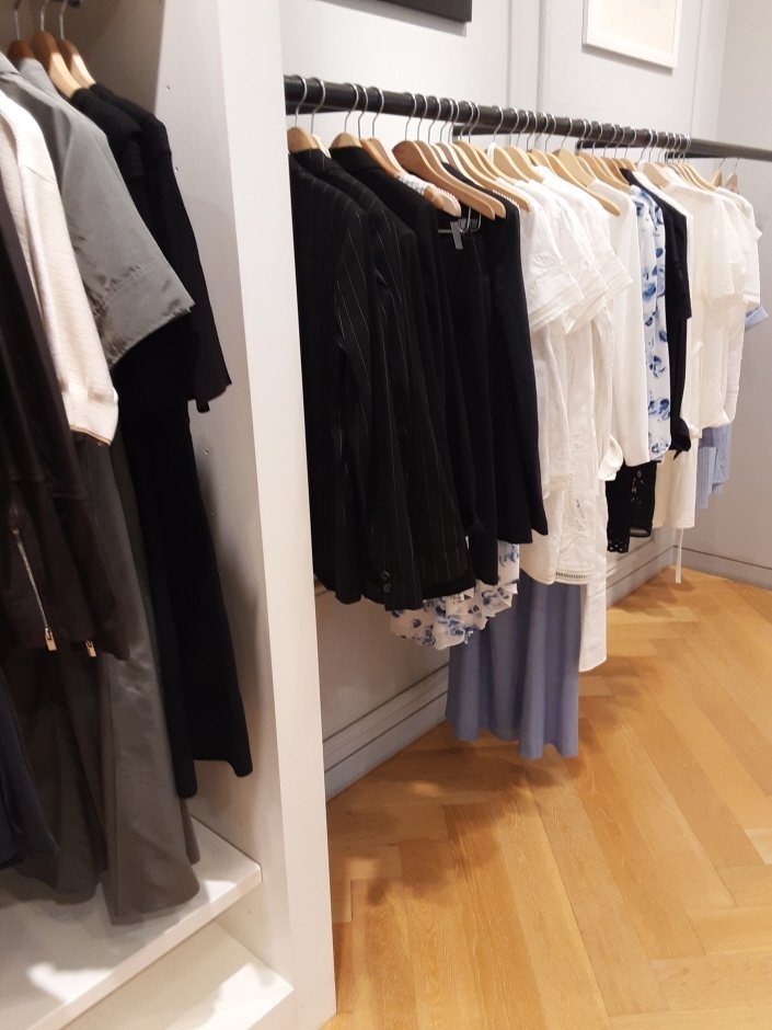 The Handsome Club Monaco – Lotte Paju Branch [Tax Refund Shop] (한섬 클럽모나코 롯데파주)