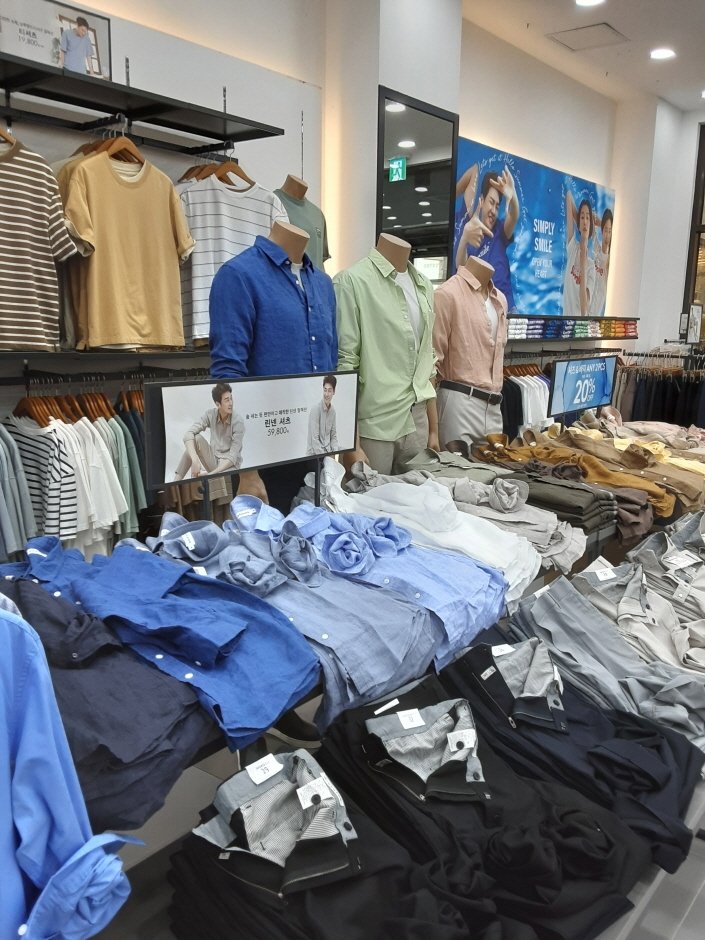 Giordano – Lotte Paju Branch [Tax Refund Shop] (지오다노 롯데파주)