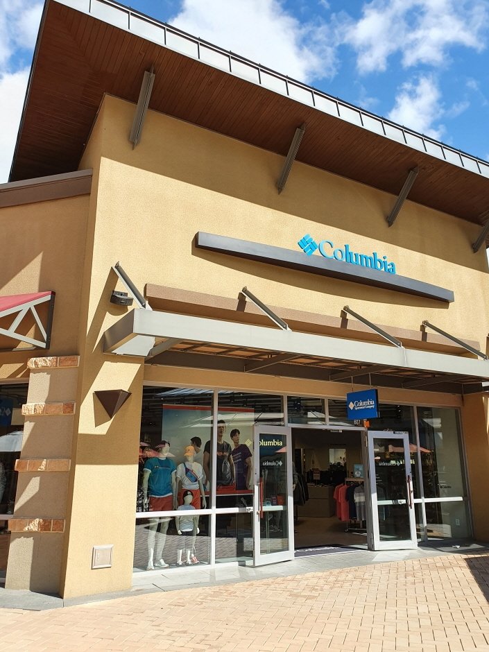 Columbia – Shinsegae Yeoju Branch [Tax Refund Shop] (컬럼비아 첼시여주)