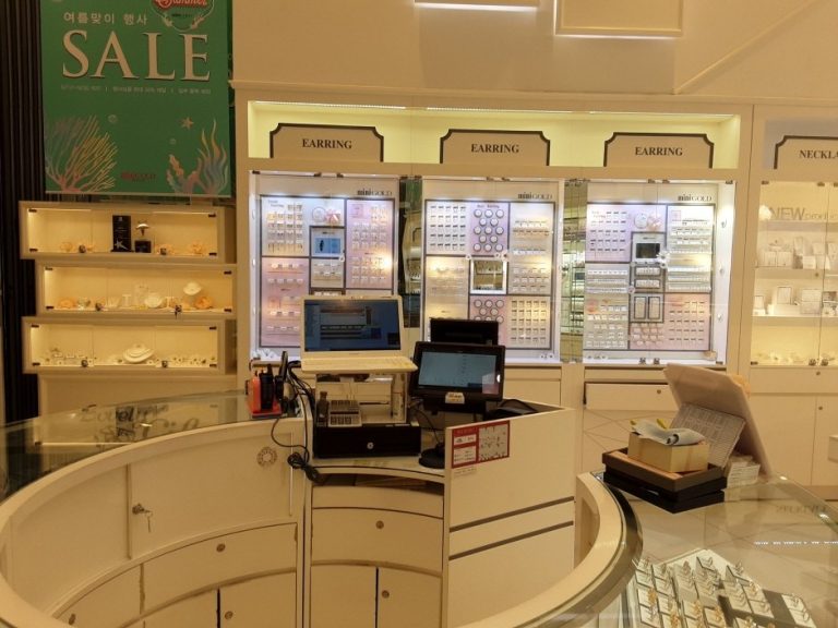 Mini Gold – Starfield Hanam Branch [Tax Refund Shop] (미니골드 스타필드하남)