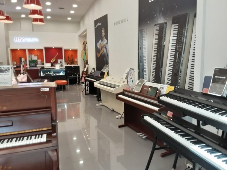 Young Chang Music – Starfield Hanam Branch [Tax Refund Shop] (영창뮤직 스타필드 하남점)