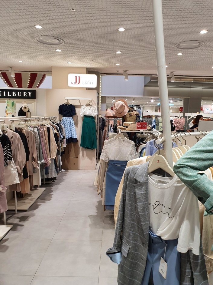 JJ Jigott – Lotte Gwangmyeong Branch [Tax Refund Shop] (JJ지고트 롯데광명)