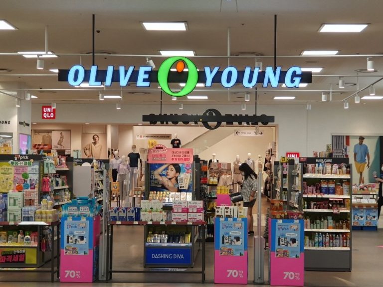Olive Young – Bucheon Homeplus Sang-dong Branch [Tax Refund Shop] (올리브영 홈플러스부천상동)
