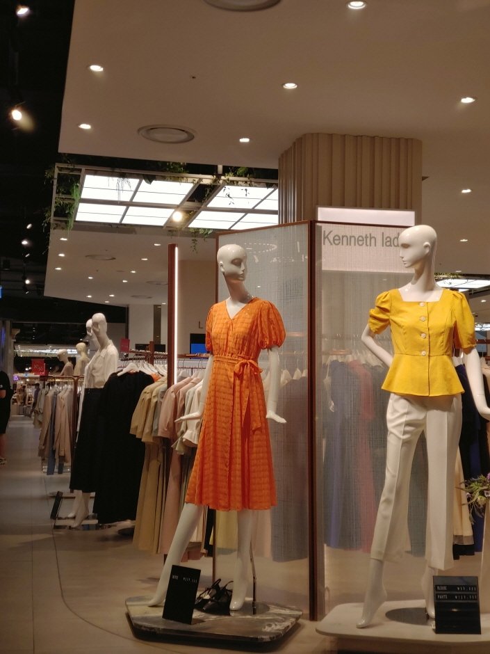 Kenneth Lady – Lotte Giheung Branch [Tax Refund Shop] (케네스레이디 롯데(아)기흥점)