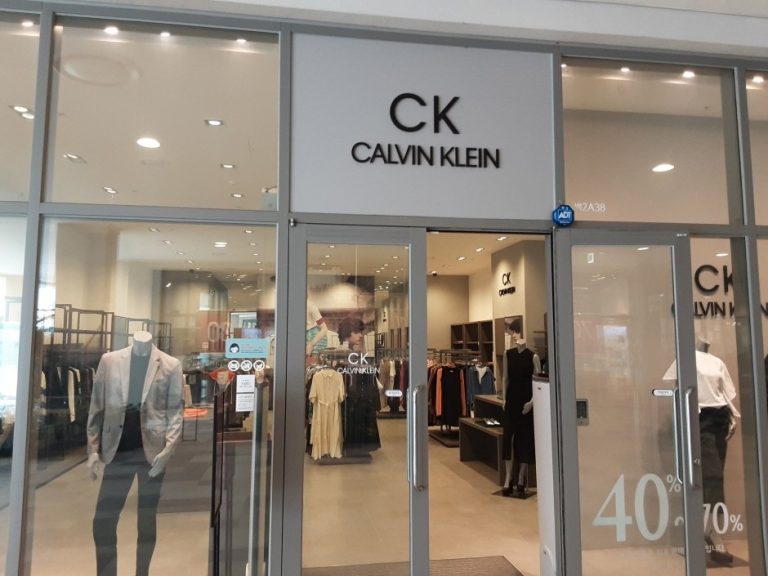PVH CK Underwear – Lotte Icheon Branch [Tax Refund Shop] (PVH CK언더웨어 롯데이천)