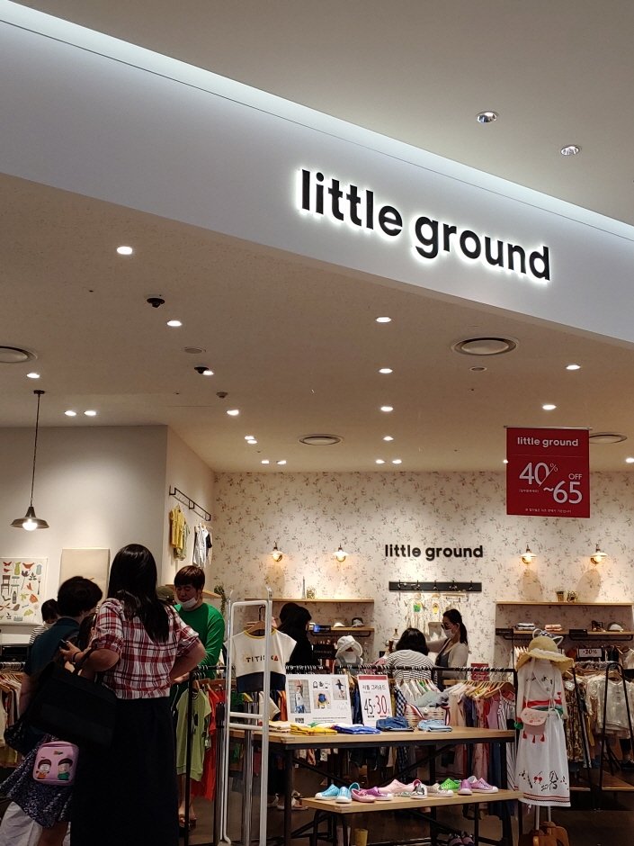 Little Ground – Lotte Giheung Branch [Tax Refund Shop] (리틀그라운드 롯데기흥)