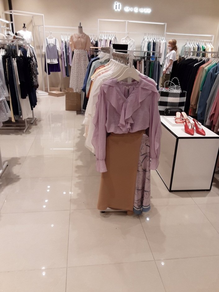 It Michaa – Lotte Paju Branch [Tax Refund Shop] (잇미샤 롯데파주)