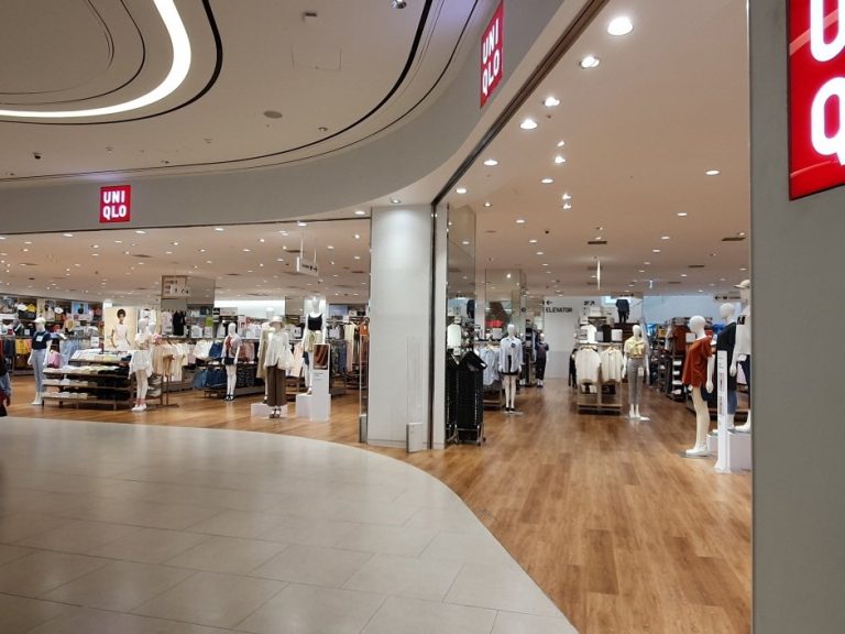 Uniqlo – Starfield Bucheon Branch [Tax Refund Shop] (유니클로 스타필드부천)