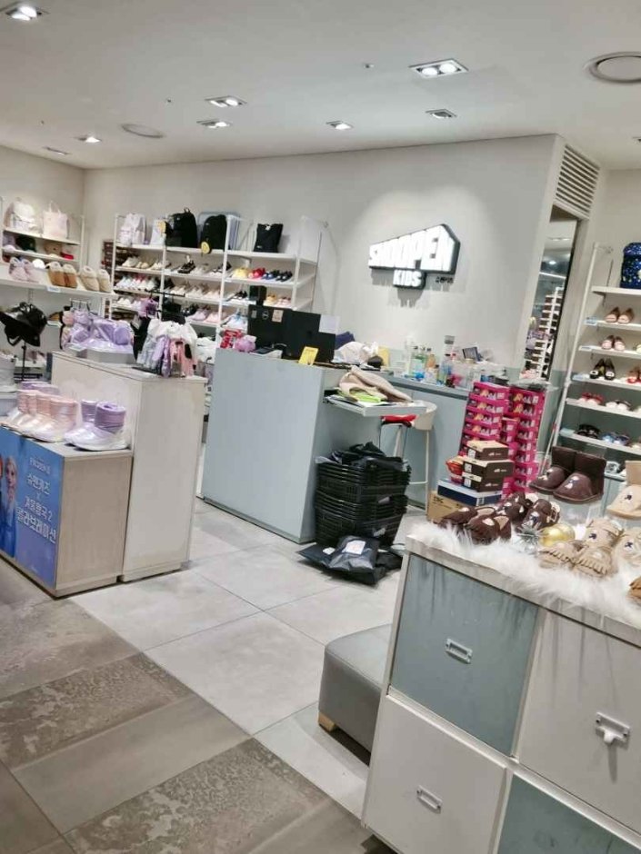 Shoopen Kids – NC Singuro Branch [Tax Refund Shop] (슈펜키즈 nc신구로)