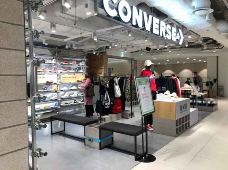 Converse – Hongdae Branch [Tax Refund Shop] (컨버스 홍대점)