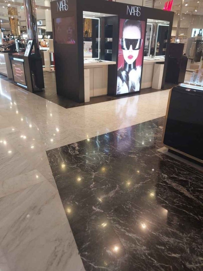 NARS [Tax Refund Shop] (나스)