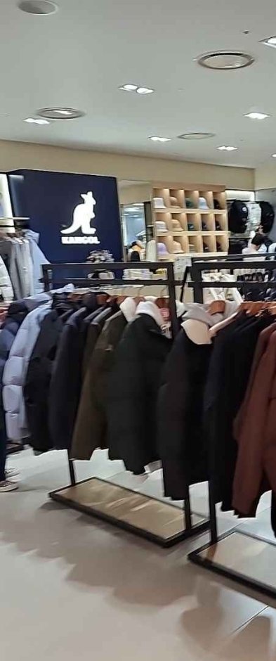 Kangol [Tax Refund Shop] (캉골)