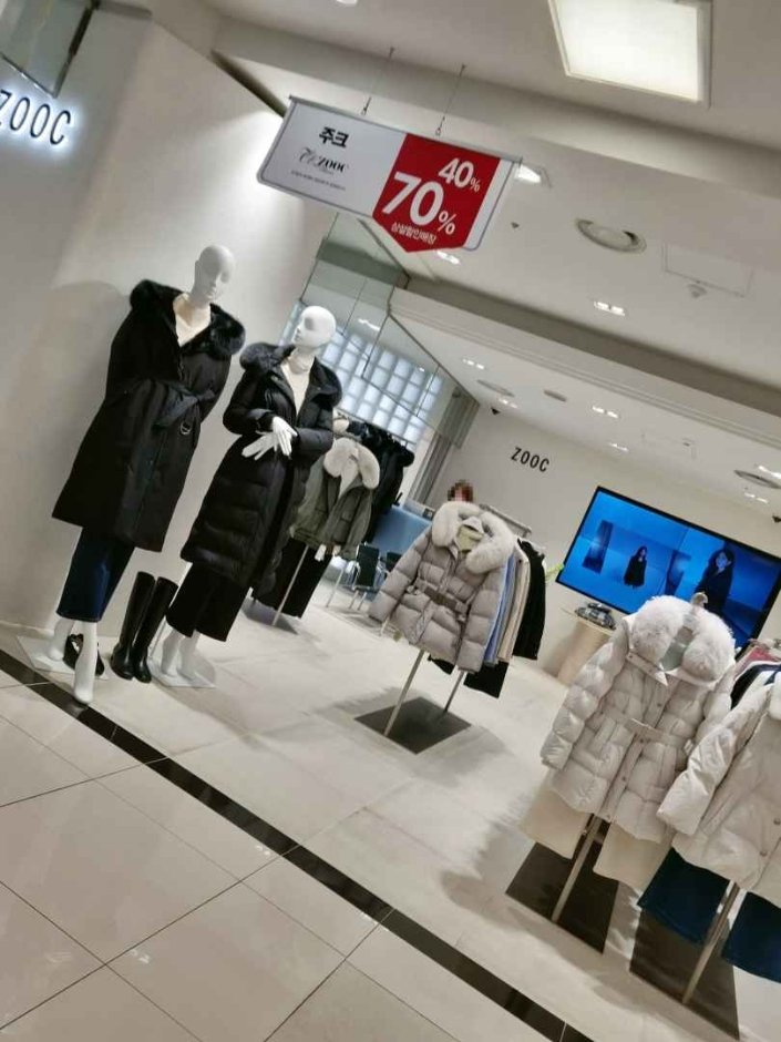 Zooc – 2001 Outlet Junggye Branch [Tax Refund Shop]  (주크 2001아울렛 중계)