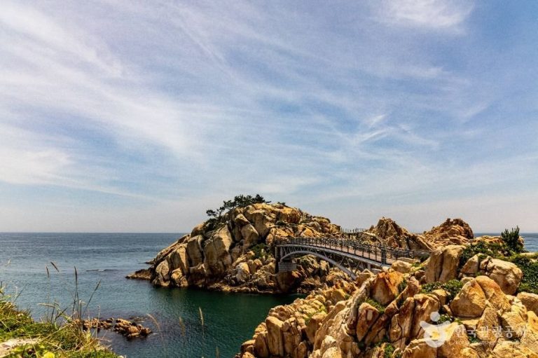 Daewangam Park (대왕암공원)