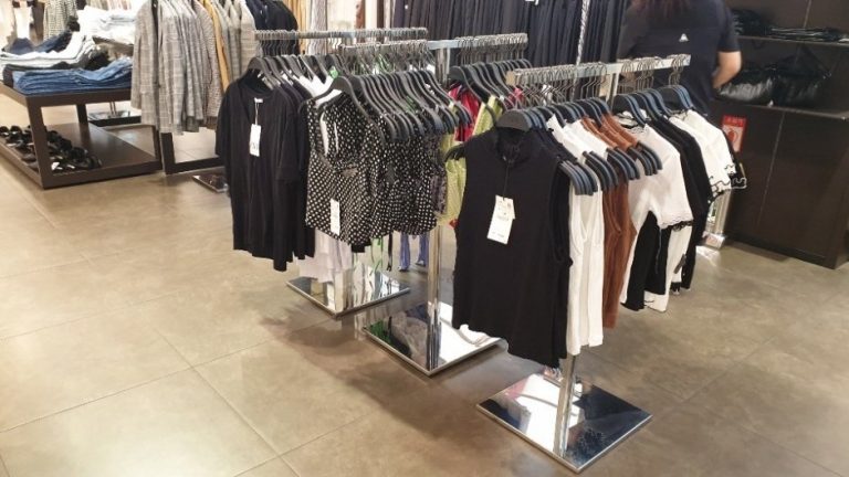 Zara – Lotte Seoul Station Branch [Tax Refund Shop] (자라 롯데 서울역점)