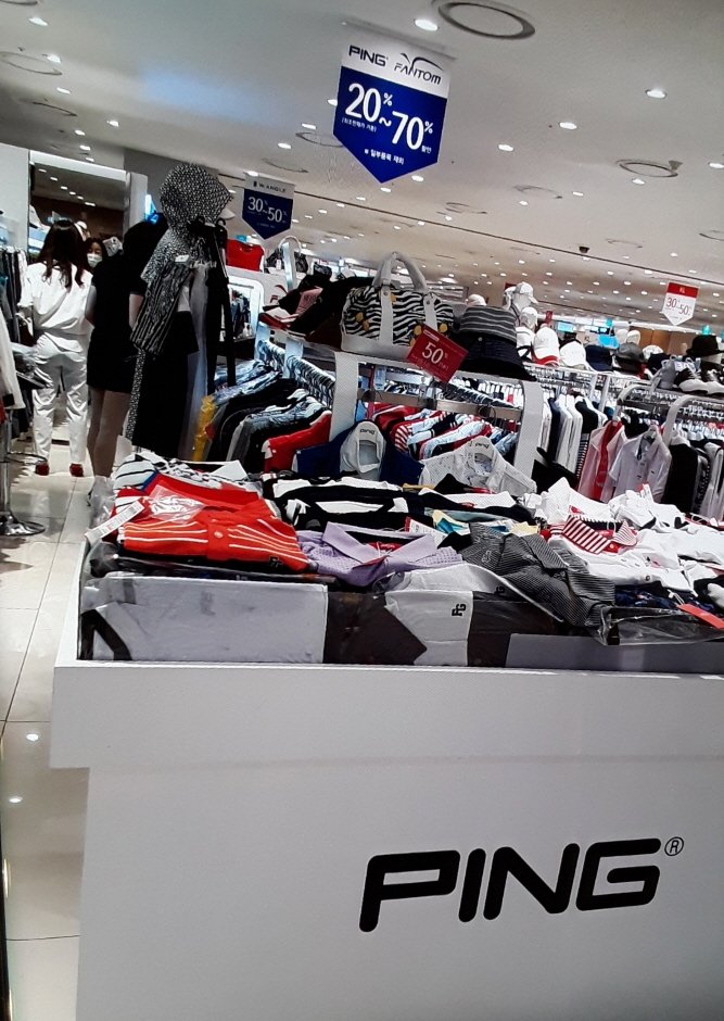 Creas F&C Ping – Lotte Seoul Station Branch [Tax Refund Shop] (크리스 PING 롯데서울역)