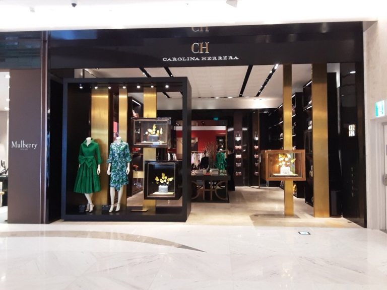 CH Carolina Herrera – Lotte Avenuel Jamsil Branch [Tax Refund Shop] (CH캐롤리나헤레라 에비뉴엘잠실)