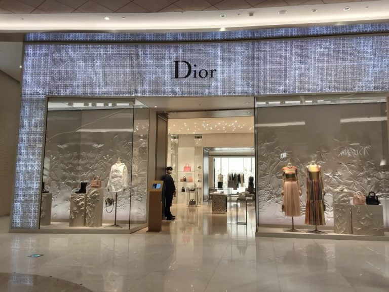 Dior Cosmetics – Lotte World Mall Branch [Tax Refund Shop] (디올코스메틱스 롯데월드몰)