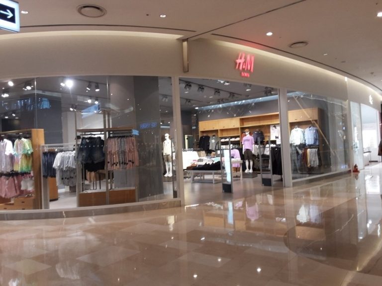 H&M – Lotte World Mall Branch [Tax Refund Shop] (에이치엔엠 롯데월드몰)