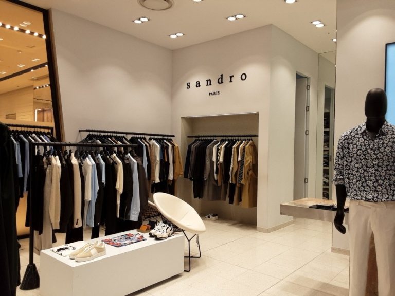 Sandro Homme – Lotte Department Store Avenuel World Tower Branch [Tax Refund Shop] (산드로옴므 롯데백화점 에비뉴엘 월드타워점)