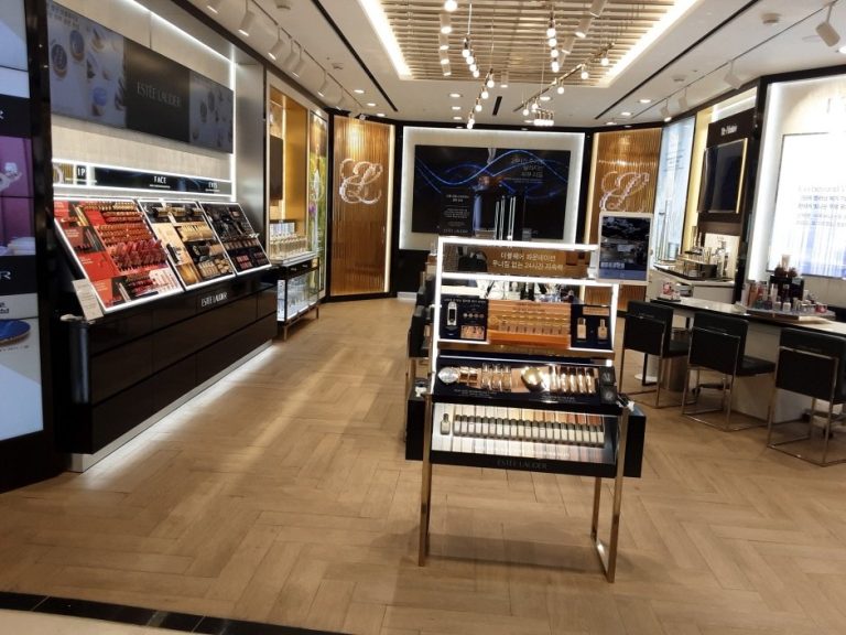 Estée Lauder – World Tower Branch [Tax Refund Shop] (에스티로더 월드타워점)