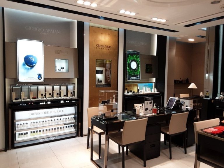 Giorgio Armani – World Tower Branch [Tax Refund Shop] (조르지오아르마니 월드타워점)