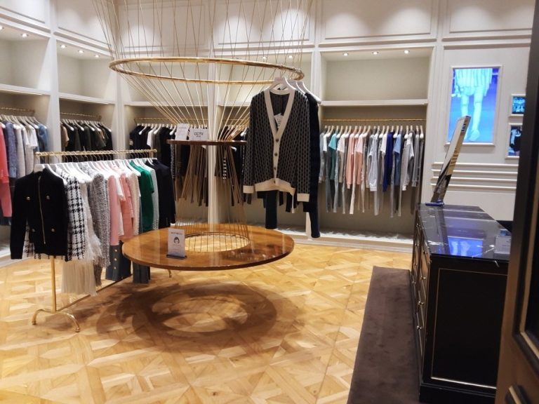 Balmain – World Tower Branch [Tax Refund Shop] (발망 월드타워점)