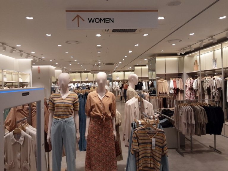 8 Seconds – Hyundai City Mall Garden5 Branch [Tax Refund Shop] (에잇세컨즈 현대시티몰 가든파이브점)