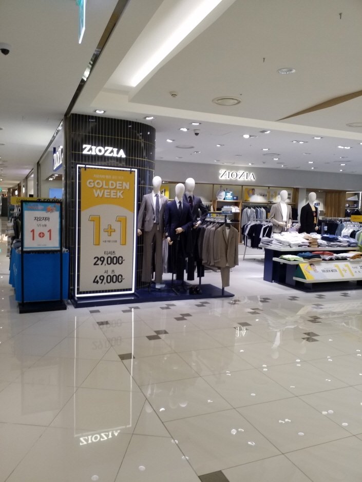 Ziozia – TIMES SQUARE Branch [Tax Refund Shop] (지오지아 타임스퀘어)