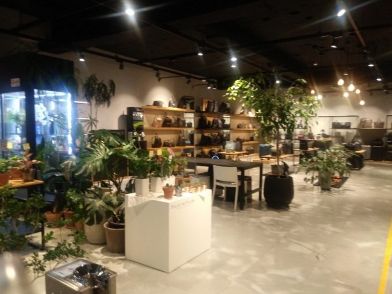 Mandarina Duck – Cheongdam Branch [Tax Refund Shop] (만다리나덕 청담)