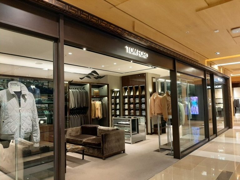 Tom Ford – Shinsegae Gangnam Branch [Tax Refund Shop] (톰포드 신세계 강남점)