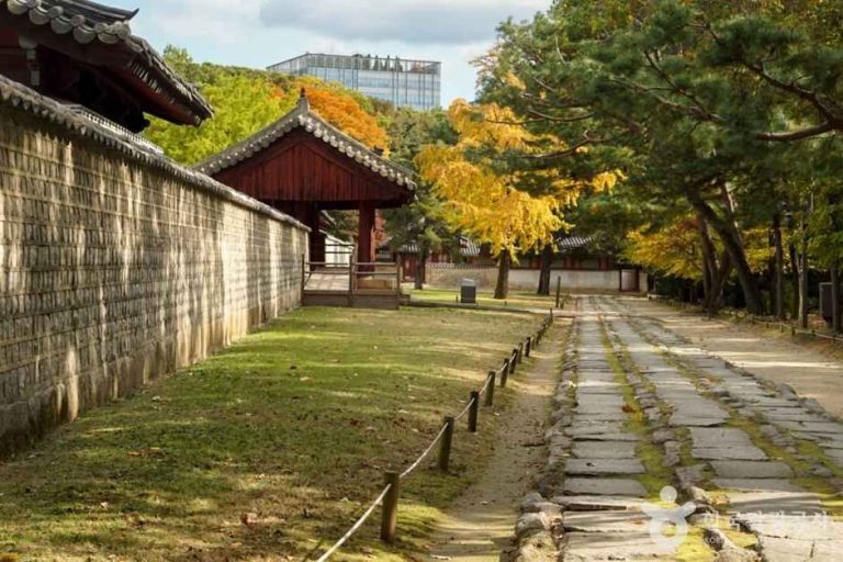 Jongmyo Shrine [UNESCO World Heritage] (종묘 [유네스코 세계유산])