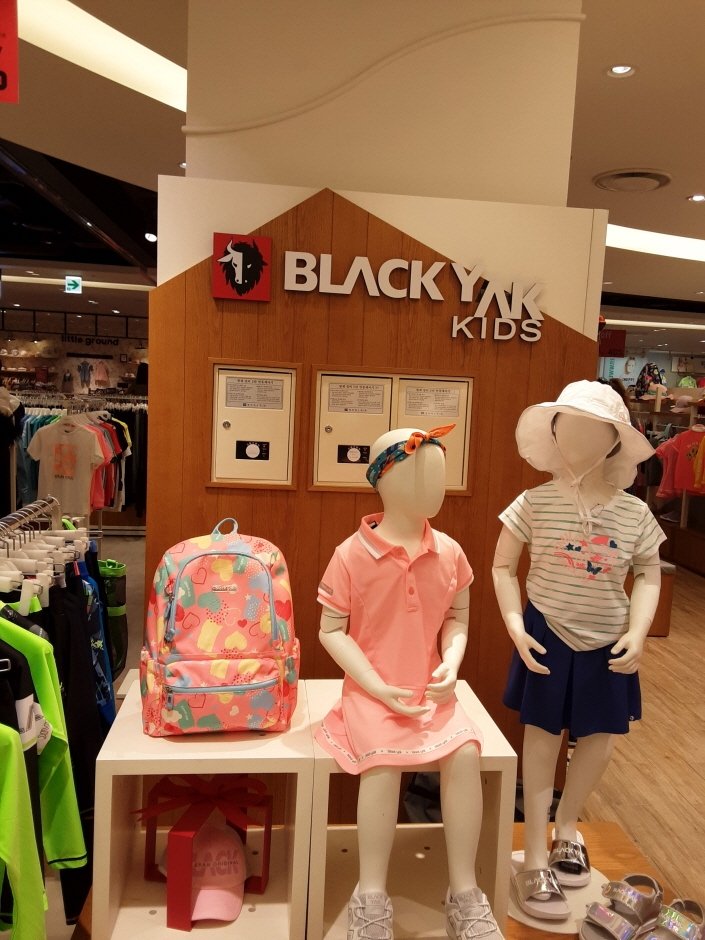 Black Yak Kids – Hyundai Outlets Dongdaemun Branch [Tax Refund Shop](블랙야크 키즈 현대아울렛 동대문점)