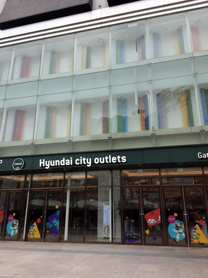 Time Homme – Hyundai Outlets Dongdaemun Branch [Tax Refund Shop](타임옴므 현대아울렛 동대문점)