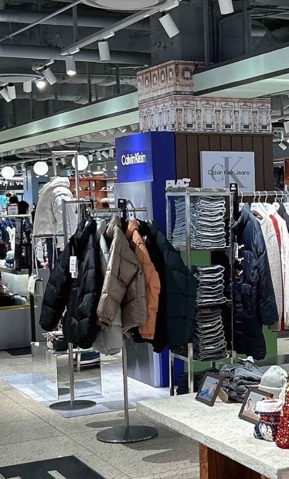 Calvin Klein Jean – Shinsegae Department Store Times Square Branch [Tax Refund Shop](캘빈클라인진 신세계백화점 타임스퀘어점)